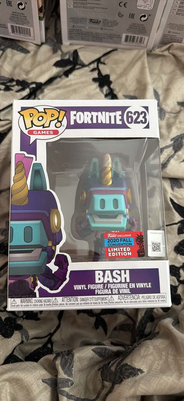 Funko POP! Games: Fortnite - Bash #623 (2020 Fall Convention Exclusive)